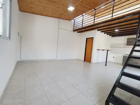 Depto Tipo Casa en Venta en Remedios de Escalada, USD 40.000