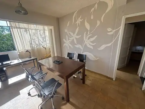 B° G. Cano, Monoblock O, Entrada 1, calle De Los Olmos 2700