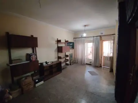 Juan B. Cordiviola 900