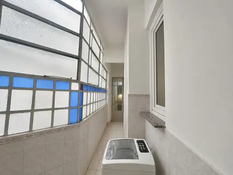 Departamento en Alquiler en Monserrat, $ 900.000