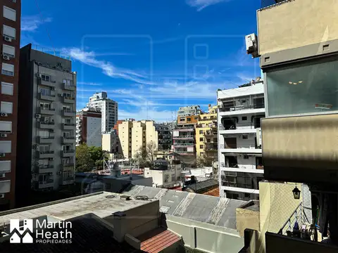 -VENTA- Departamento Semipiso 3amb. con Toilette y Baño completo.