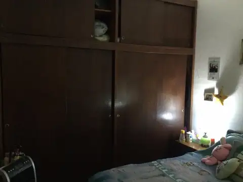 CASA 3AMB EN PH AL FRENTE,ENTRADA INDEPENDIENTE,SIN EXPENSAS