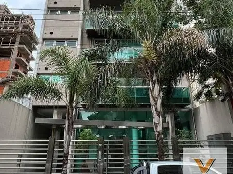 Conesa 271 e/ Alvear y Almirante Brown