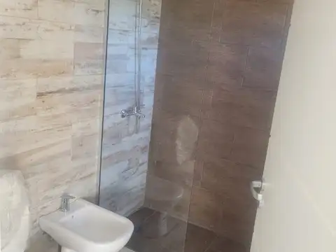 Depto Tipo Casa 2 ambientes con 1 baño