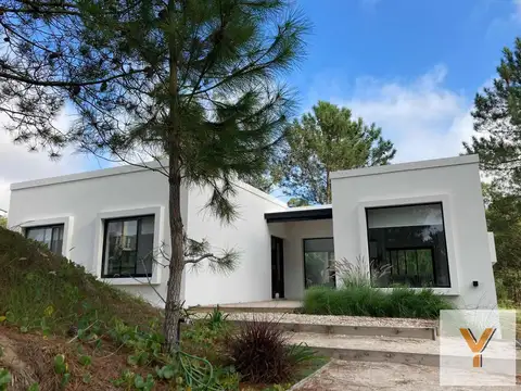 Casa en venta - 3 Dormitorios 2 Baños - 1000Mts2 - Pinamar