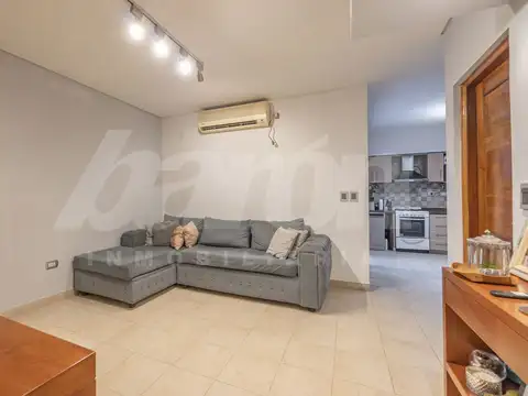 Casa en Alquiler en Banfield, $ 1.500.000