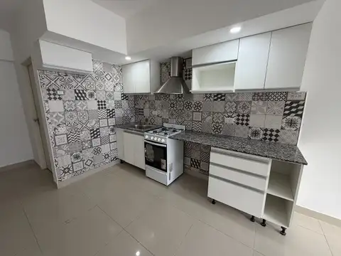 Lafuente 100, Piso 8