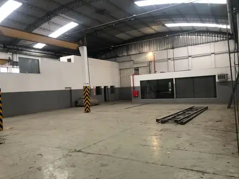 Galpon en Alquiler en Garin, $ 100