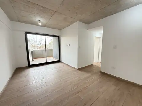 Estomba 4200, Piso 1