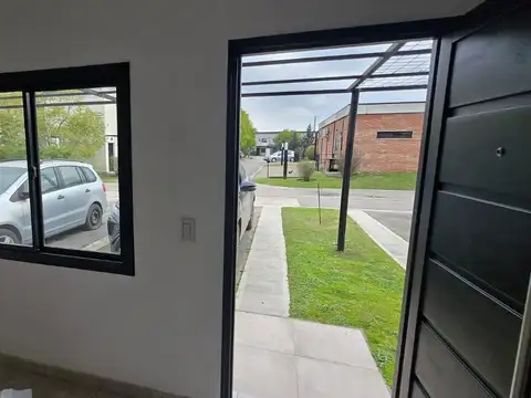 Casa en Alquiler de 2 dormitorios