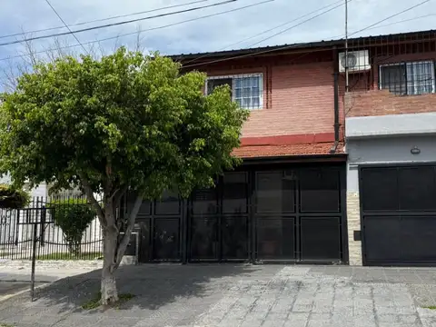 Casa - Venta - Argentina, La Matanza - ALVEAR, MARCELO T. DE 3225