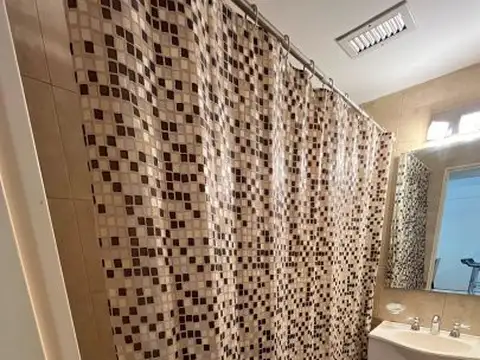 Paraguay 105 , Piso 1