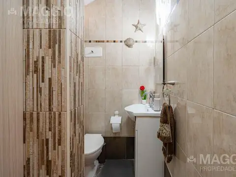 Casa 3 ambientes con 2 baños