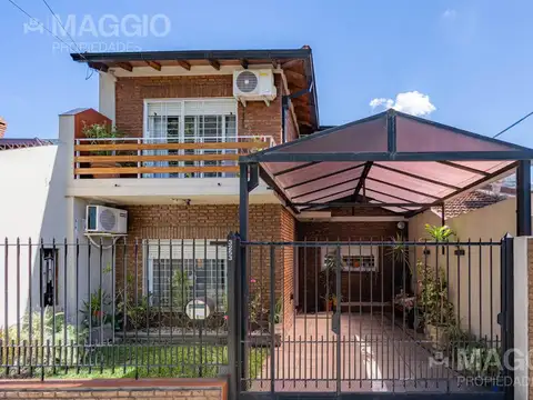Casa Venta en Villa Luzuriaga