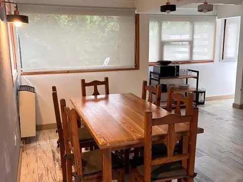 Casa 7 ambientes con 4 baños