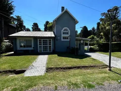 Hermosa casa de cuatro ambientes en El Pato Country Club