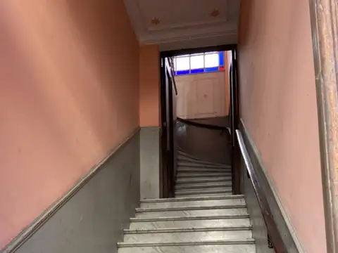 CASA PARA USO COMERCIAL o VIVIENDA