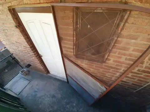 Casa 6 ambientes con 3 baños