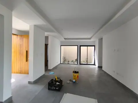 Casa en Venta en Lujan De Cuyo, USD 240.000