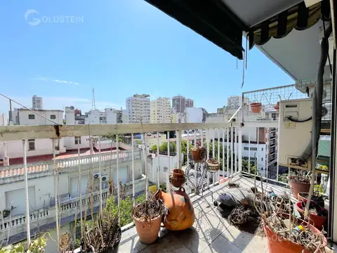 Departamento 4 ambientes con 2 baños