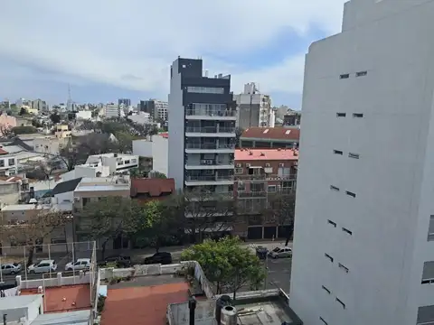 Departamento monoambiente  en Coghlan en venta