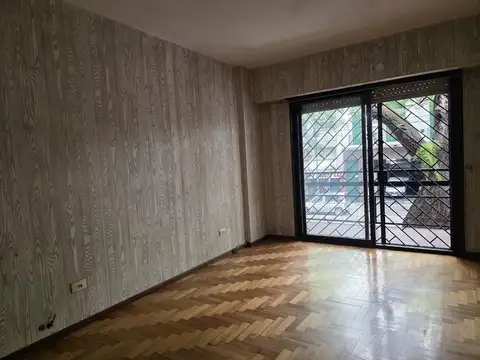 Departamento en Venta en Chacarita, USD 89.000