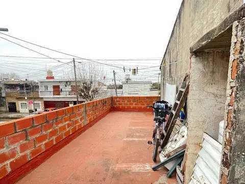 Depto Tipo Casa en Venta de 2 ambientes