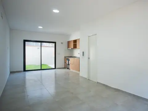Casa 3 ambientes con 2 baños