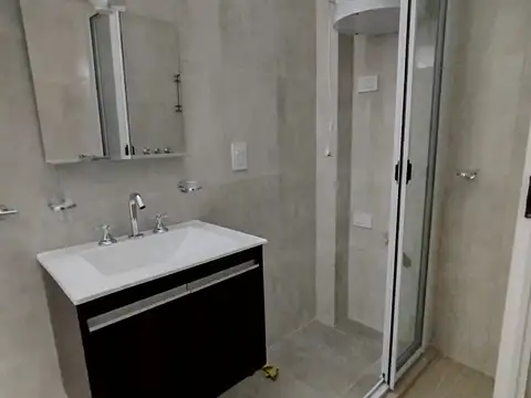 Depto Tipo Casa 2 ambientes con 1 baño