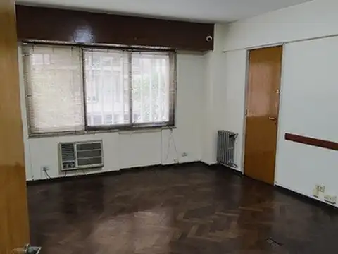Paraguay 700, Piso 2