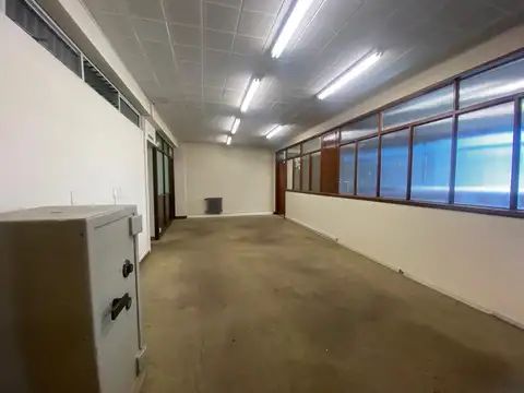 Oficina en Venta 68 años