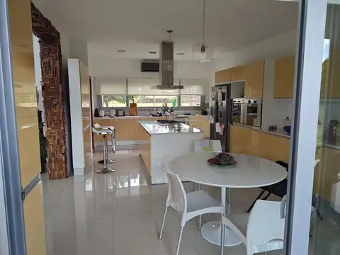 Casa en Venta al Noreste