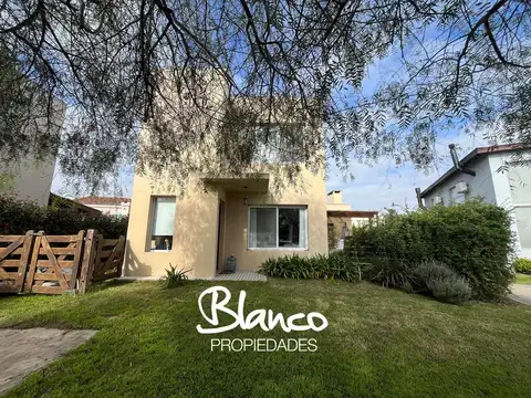 Casa  en Venta en Los Tilos, La Cañada de Pilar, Pilar