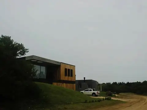Hermosa casa en Barrio Privado de la Costa Argentina