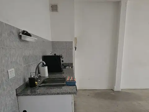 ALQUILER EN SAN TELMO MONOAMBIENTE CON BALCÓN