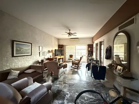 HERMOSO PISO CENTRICO CON GARAGE EN P.B -ESCUCHA OFERTA!!!!!!!!!!!