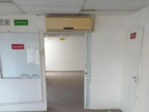 Local en Venta 30 años