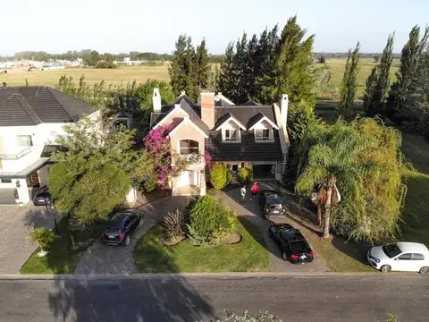 Casa en Venta de 4 dormitorios