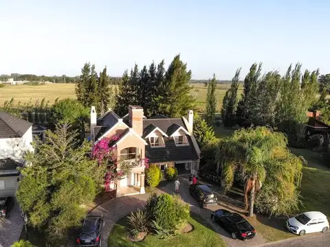 Casa en VENTA en San Eliseo Golf Country - San Vicente