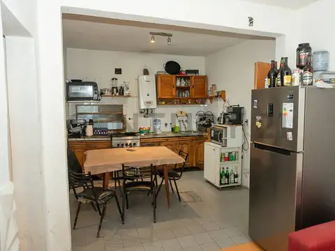 CASA EN VENTA – PÍO BAROJA 266, VILLA CENTENARIO | TERRENO DE 298 M²
