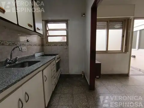Depto Tipo Casa en Venta en Castelar Norte, USD 39.500