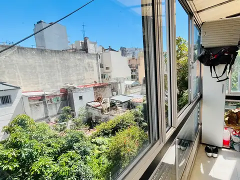 EXCELENTE UBICACION - AMBROSETTI 852 - 3 AMB C/ 2 BALCONES  AL CONTRAFRENTE, SUM C/PARRILLA