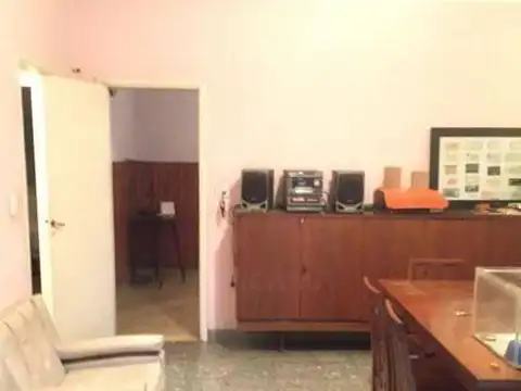 Casa en Venta - Monte Grande  /  APTO A CREDITO 