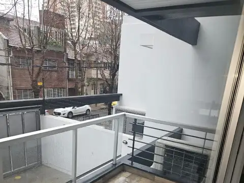 Las Heras 100, Piso 1°