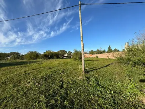 Pasaje Cabure, Colastine 300