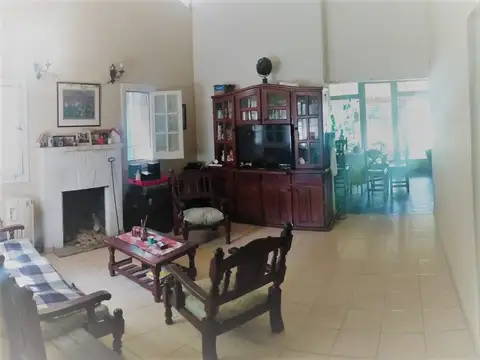 Depto Tipo Casa en Venta en Pilar del Este - Santa Elena, USD 120.000