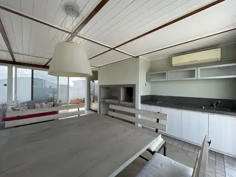 Departamento en Alquiler de 3 dormitorios