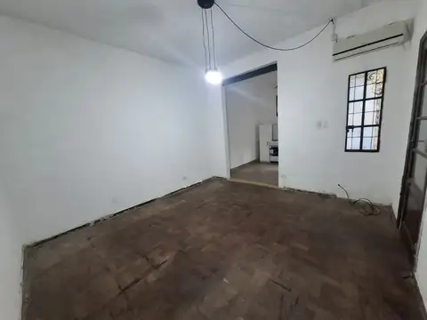Depto Tipo Casa en Alquiler de 2 ambientes