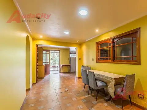Casa en Venta al Oeste