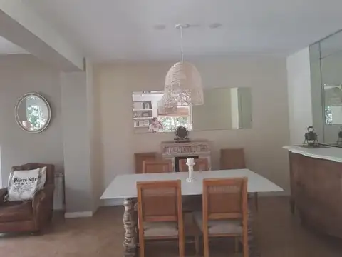 Venta casa en Los  Alcanfores 5 dormitorios UF 100